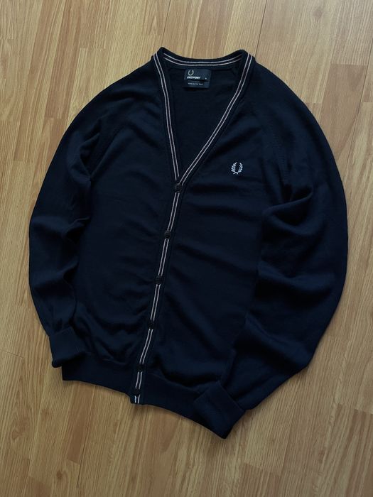 Темно-синій кардиган чоловічий Fred Perry 100% Merino Wool