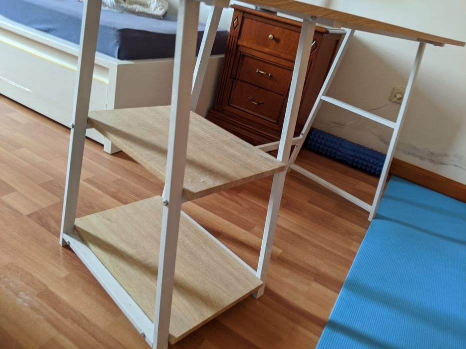 Secretária com Prateleiras 120x50x73cm