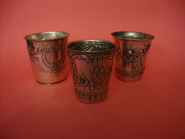 Copo antigo em prata portuguesa