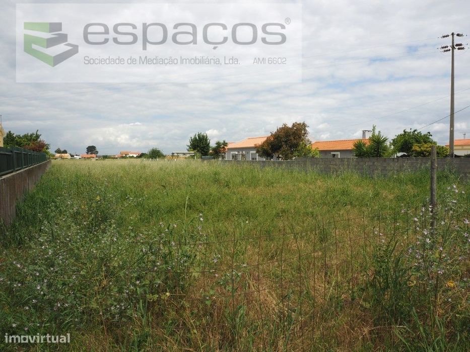 Terreno urbano em Marinhais