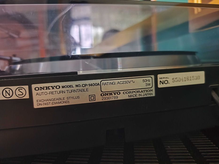Onkyo CP-1400A gramofon