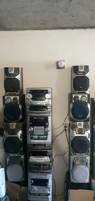 Музыкальный центр