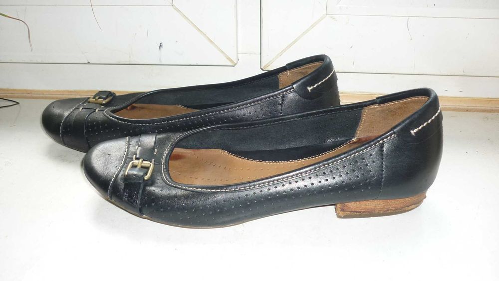 Clarks- skórzane baleriny  r; 40,5