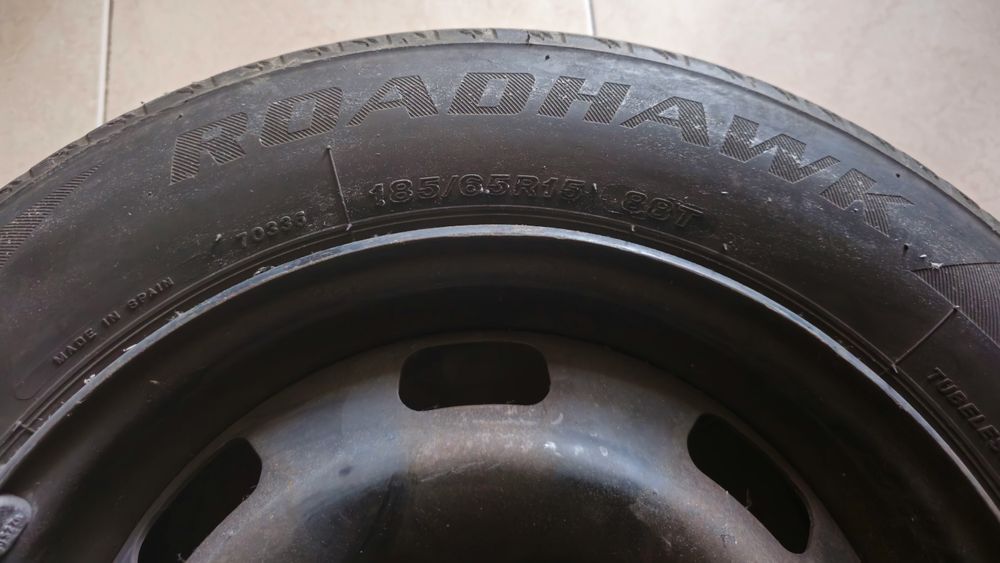 Pneu e Jante 185/65 R15  FIRESTONE ROADHAWK