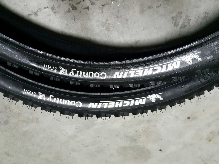 2 Pneus Bicicleta 26" MICHELIN Country Trail (Novos / Qualidade Premium)