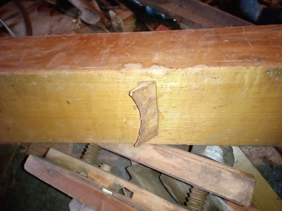 Ручний деревообробний інструмент.