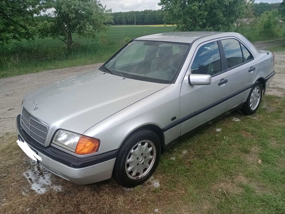 Mercedes Benz C 180