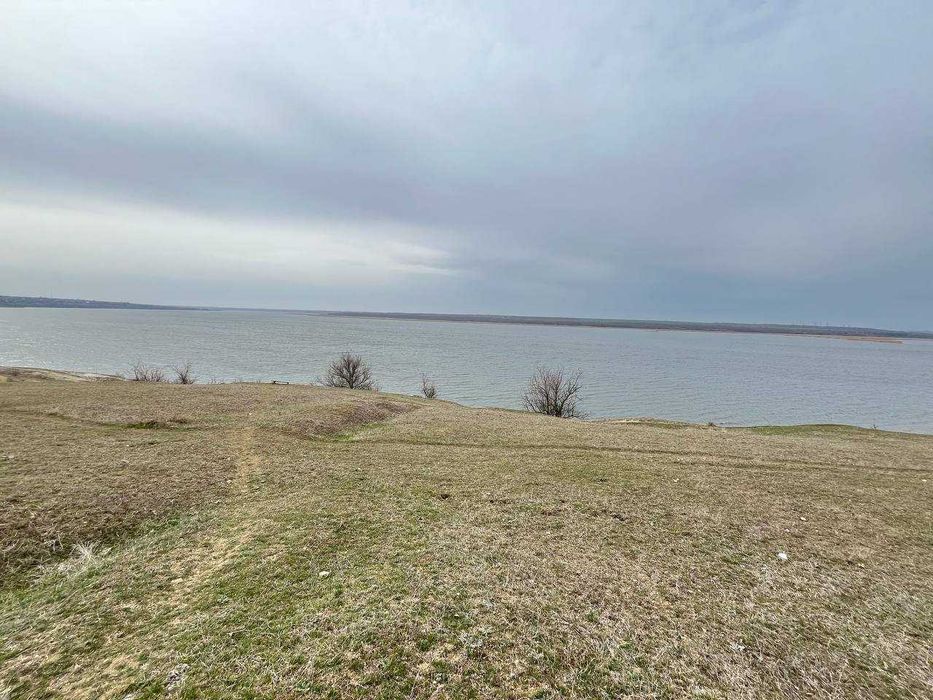 Продам 2- х поверховий будинок  з шикарним видом