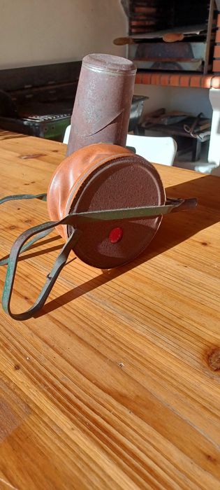 FUmigador de fole antigo