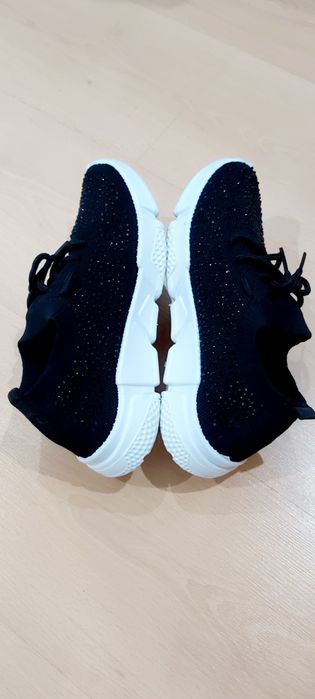 Tenis " Pretos Mescla "