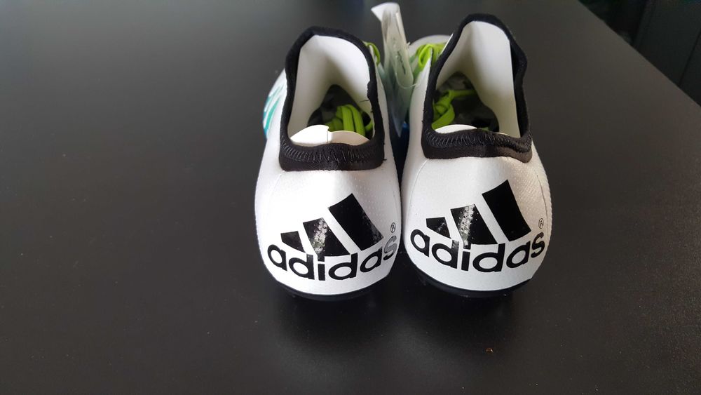 Botas Futebol Adidas (novas) - Tamanho 42