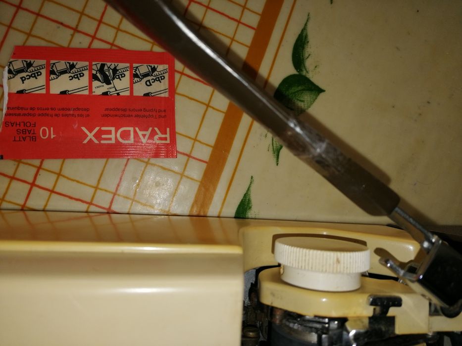 Máquina de escrever Oliva