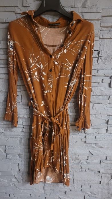 Sukienka reserved 34