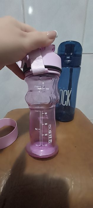 Віддам. Пляшка для води дитяча