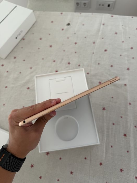 Ipad air wifi 64gb (vidro partido)