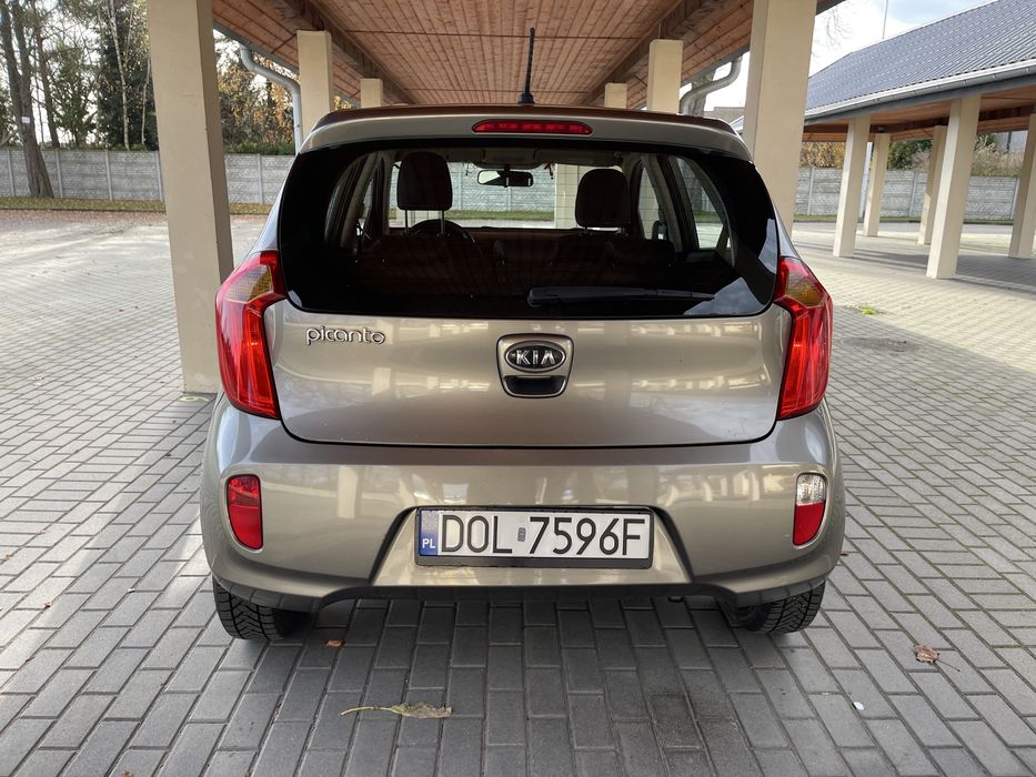 *Kia Picianto*mały przebieg*benzyna*klimatyzacja*zimowe opony