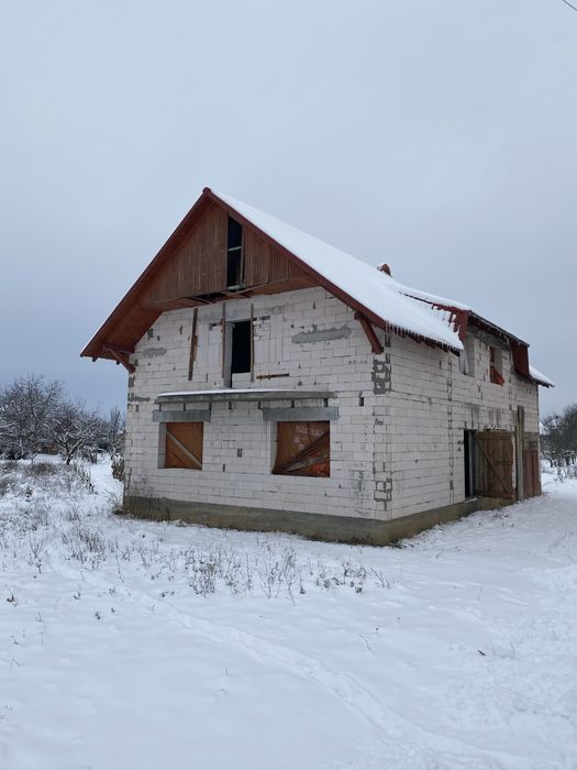 Продам будинок у передмісті Берегова