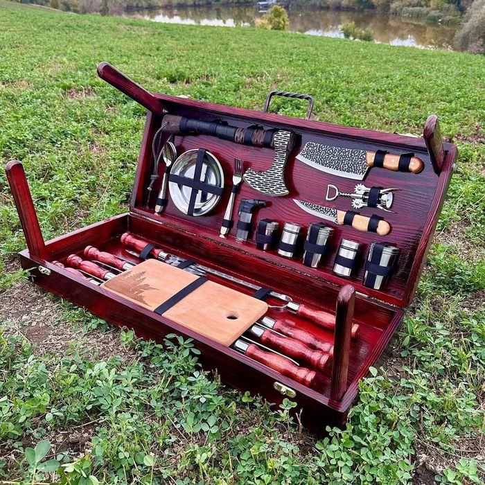 Набір шампурів,шампура,набор шампуров.Подарунок на свято набор в кейсе