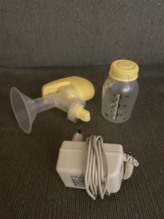 Medela Electric Breast Pump and Accessories
