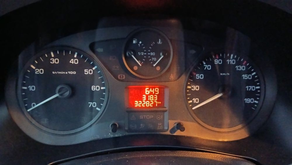 Peugeot partner em muito bom estado