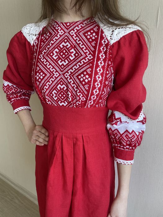 Вишивана сукня 100% льон