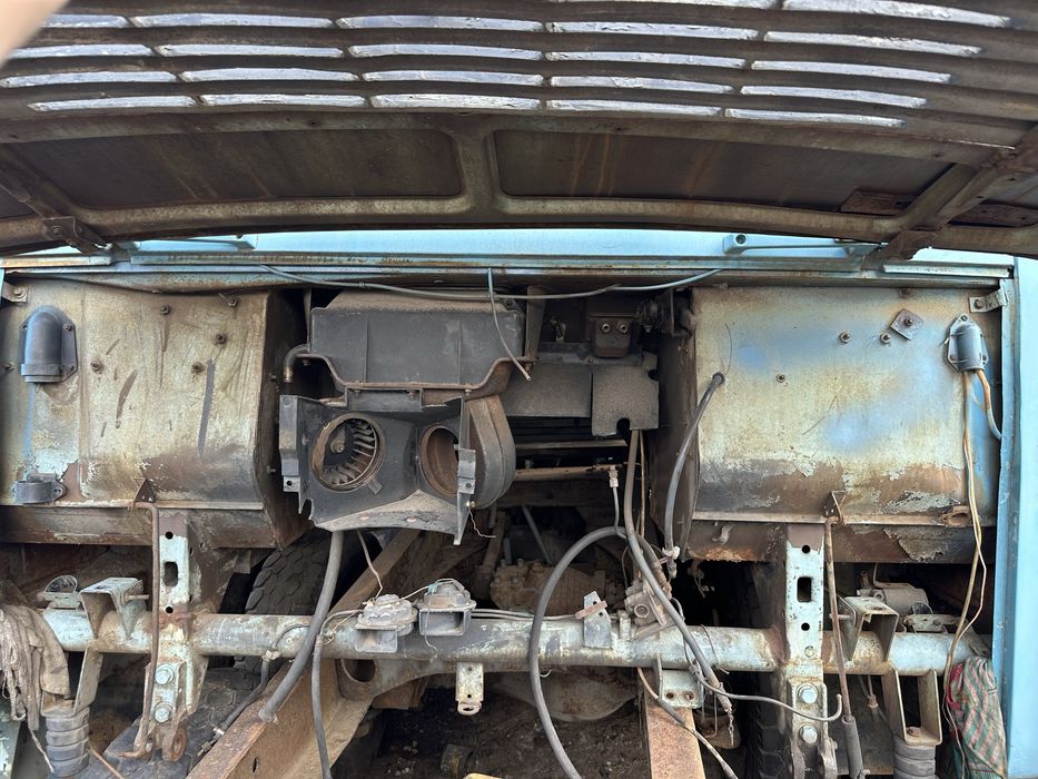 Кабіна МАЗ-64229