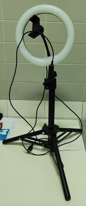 Ring light (aparelho eletrônico para iluminar selfies)