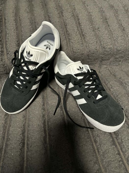 Жіночі кросівки кеди Adidas