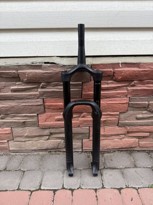 Rock Shox Lyrik RC 160mm 29 Boost (Шток 16.5см)
