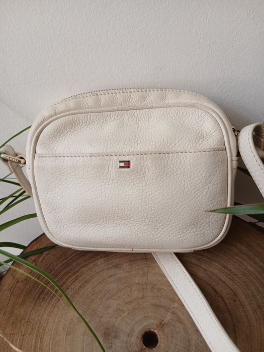 Mala pele Tommy Hilfiger tiracolo