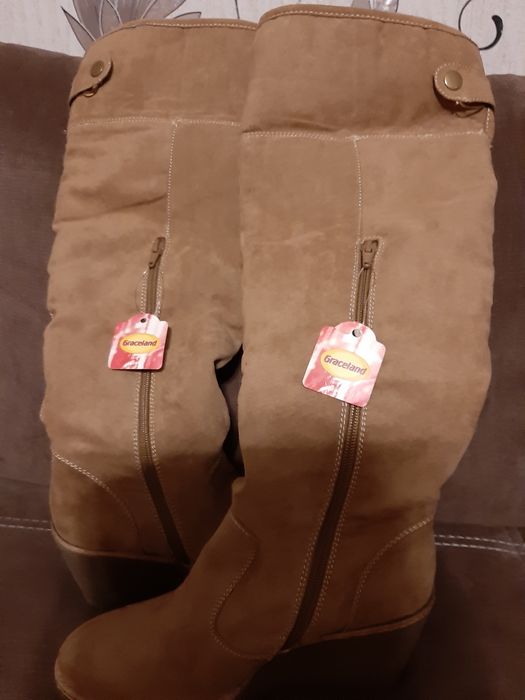 Wysokie kozaki damskie zimowe roz.38