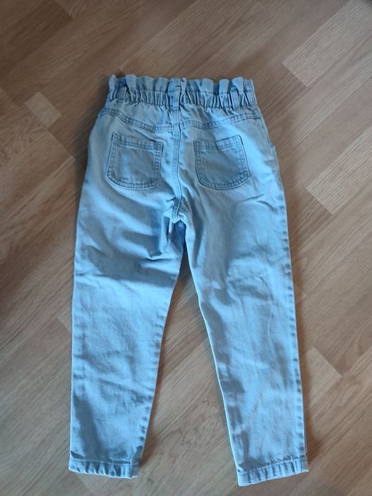 Jeansy błękitne dla dziewczynki