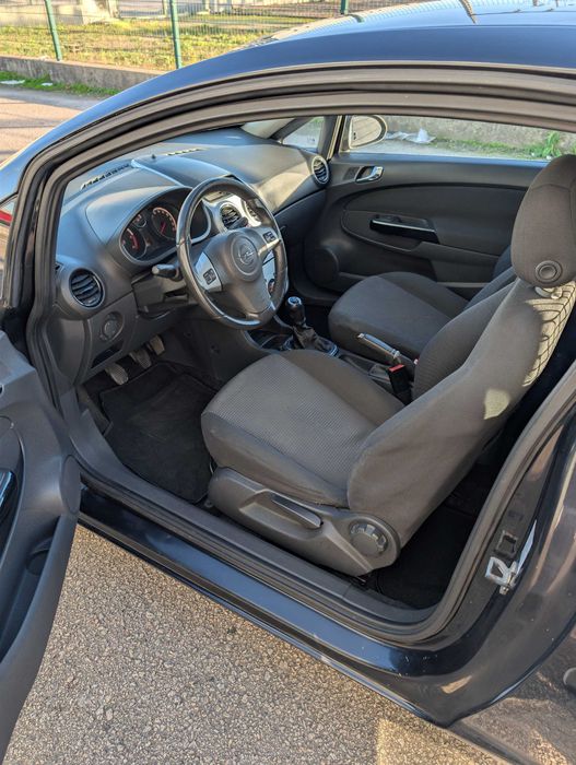 Opel Corsa D 1.3 CDTI (2009)