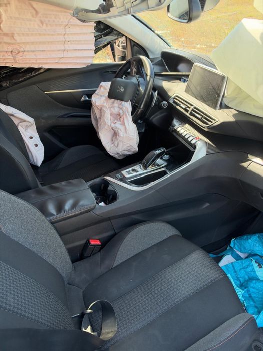 Peugeot 5008 1.6hdi AUT — photo 5