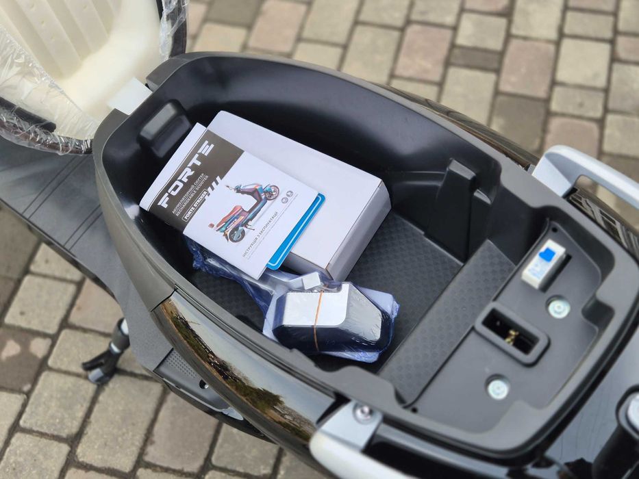 НОВИЙ‼️Електроскутер FORTE STRIKER (Графенові акум.) 2.5 кВт