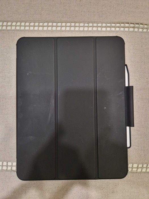 iPad Pro M4 13” 256GB + Apple Pencil Pro + Capa Spigen