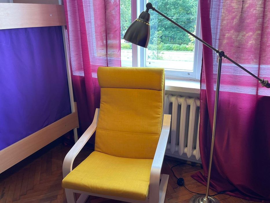 Хостел Київ Гуртожиток Андріївський узвіз Поділ М. Контрактова площа