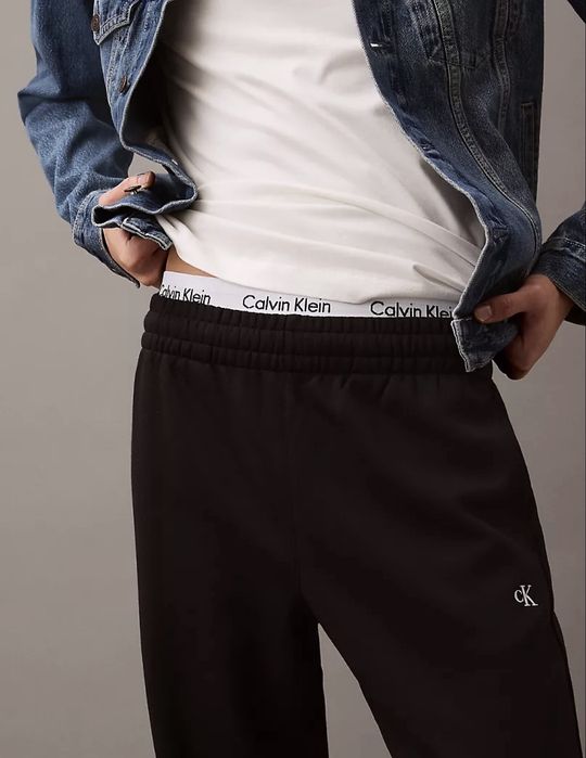 Чоловічий костюм Calvin Klein [M/L] оригінал