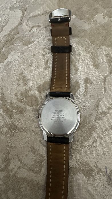 Продам часы Casio