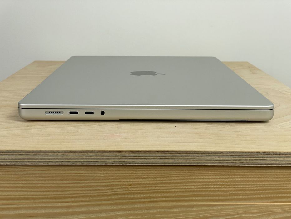 2021 MacBook Pro A2485 16
