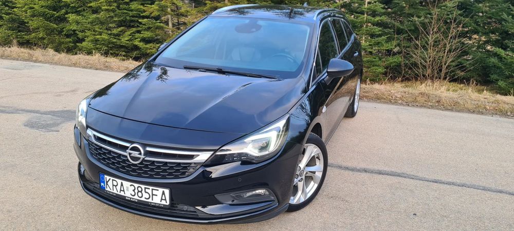 Opel Astra Full Ledy El Klapa Grzana Kier Fotele Kanapa Kamera Key Less Asystent