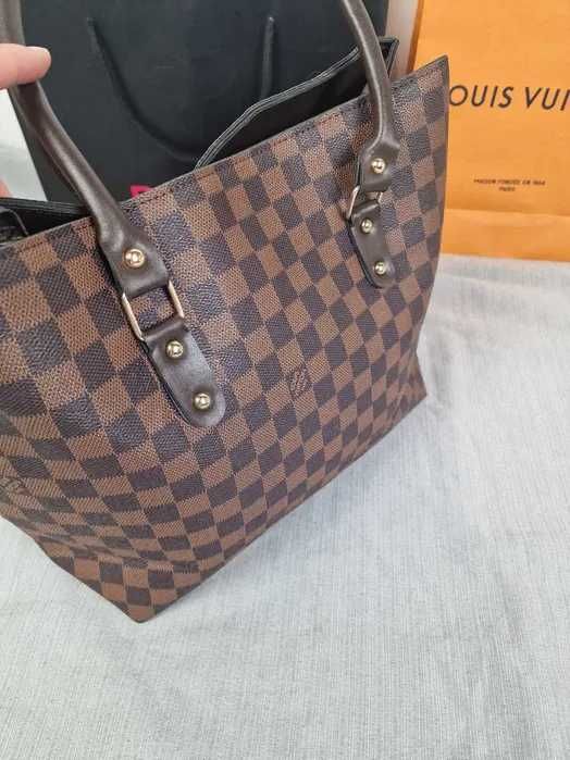 Torebka damska Louis Vuitton kratka brązowa saszetka