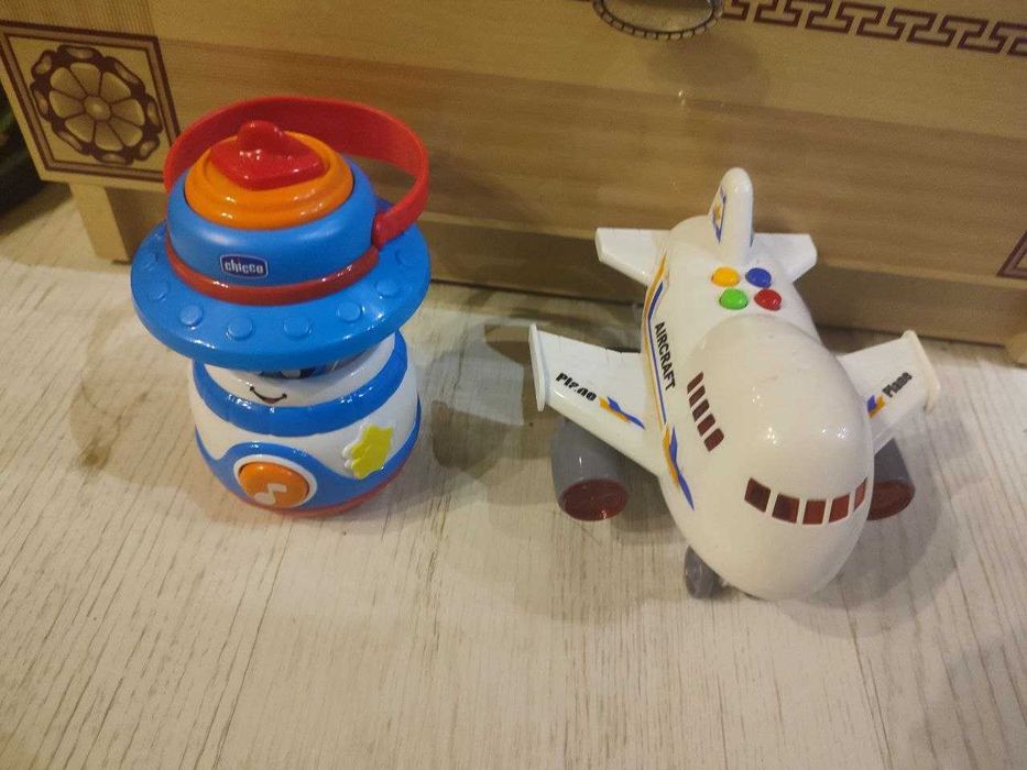 Продам детские игрушки