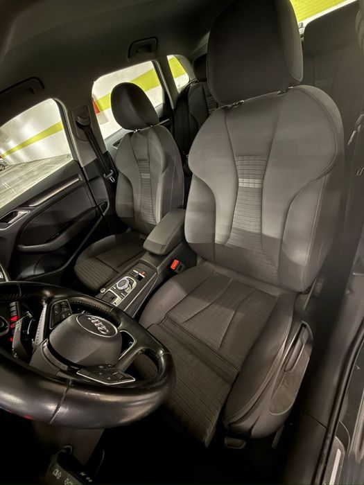 Audi A3  Quattro Sportback [2.0TFSi 4x4]