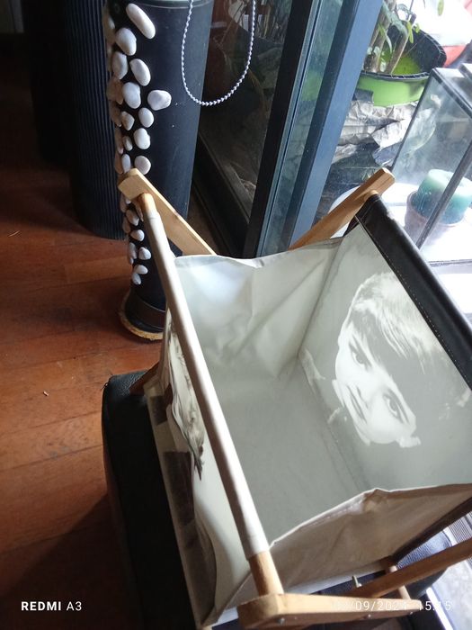 Porta revistas em bom estado