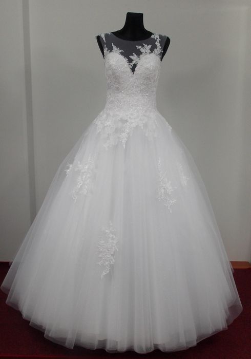 Suknia ślubna 36 mieniąca princessa z kołem