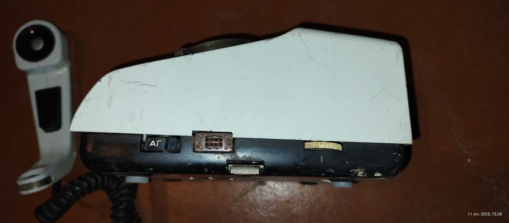 Телефонний апарат АТ-3031 (закритий зв'язок), трофейний.