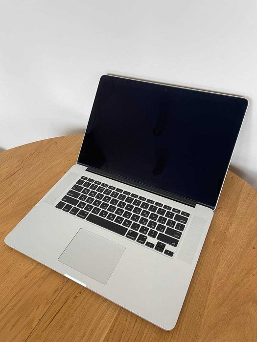 MacBook Pro 15” 2015 512 Gb Custom i7 (2.8-4.0 Ghz)