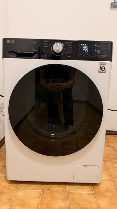 LG ThinQ Lava e Seca 10kg/6kg | Comprada em Fevereiro | Garantia