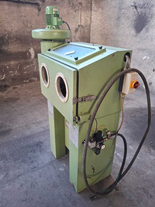 Máquina de jato de areia